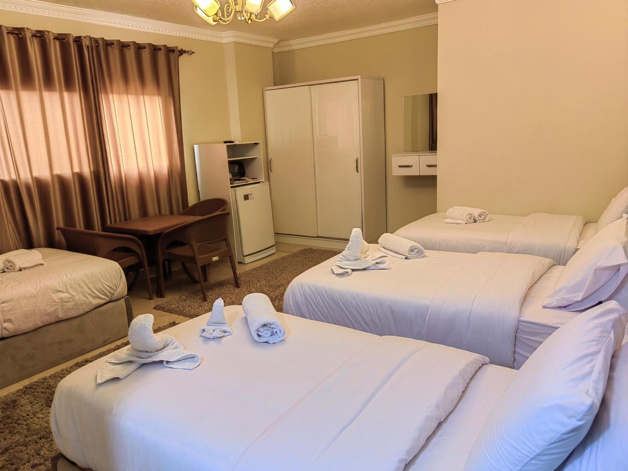 Bed and Breakfast Cairo Gym In à Kafr Ghatati Extérieur photo